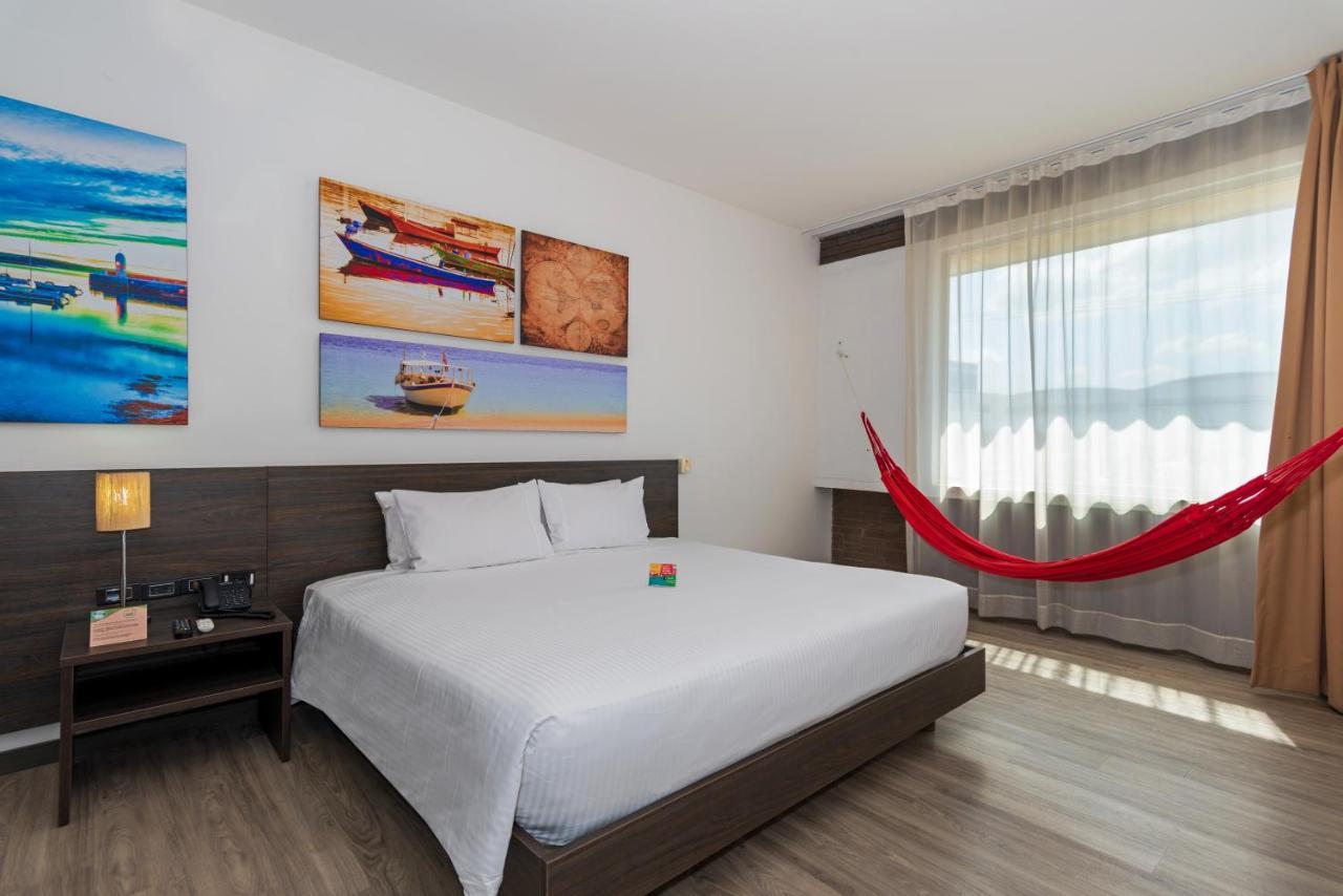 Pop Art Hotel Clc Mamonal Cartagena Bagian luar foto