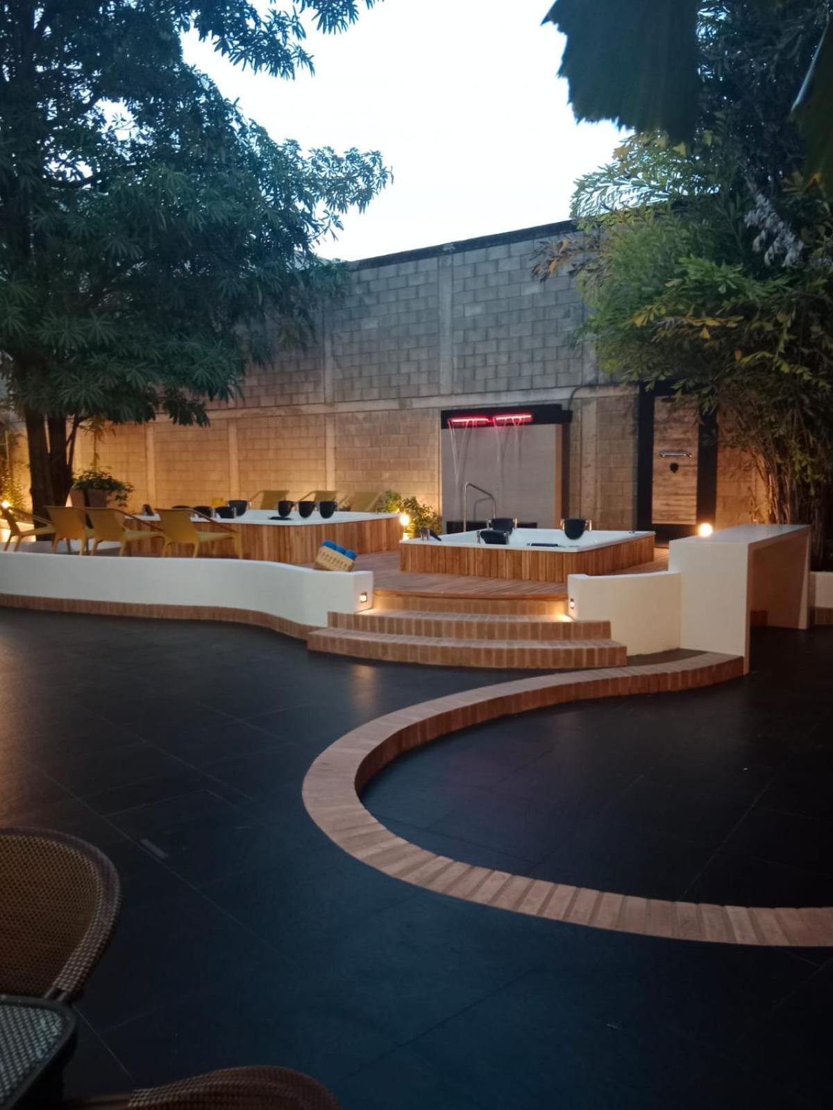 Pop Art Hotel Clc Mamonal Cartagena Bagian luar foto