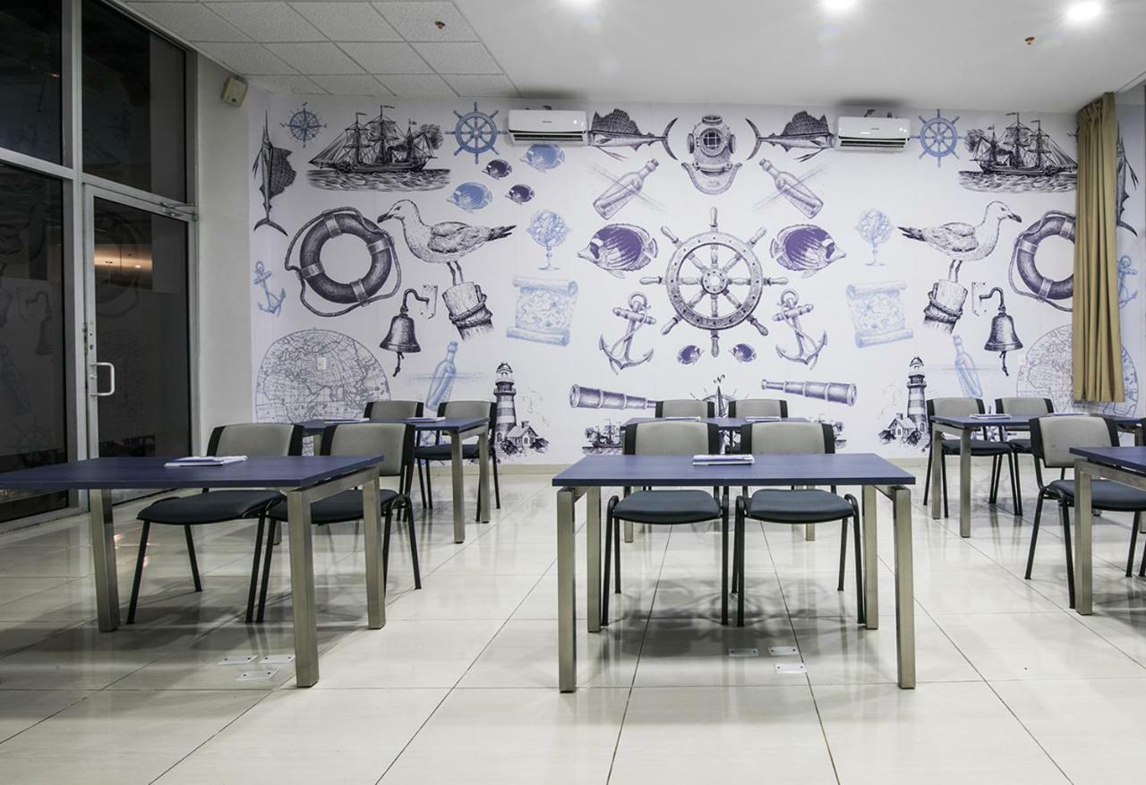 Pop Art Hotel Clc Mamonal Cartagena Bagian luar foto
